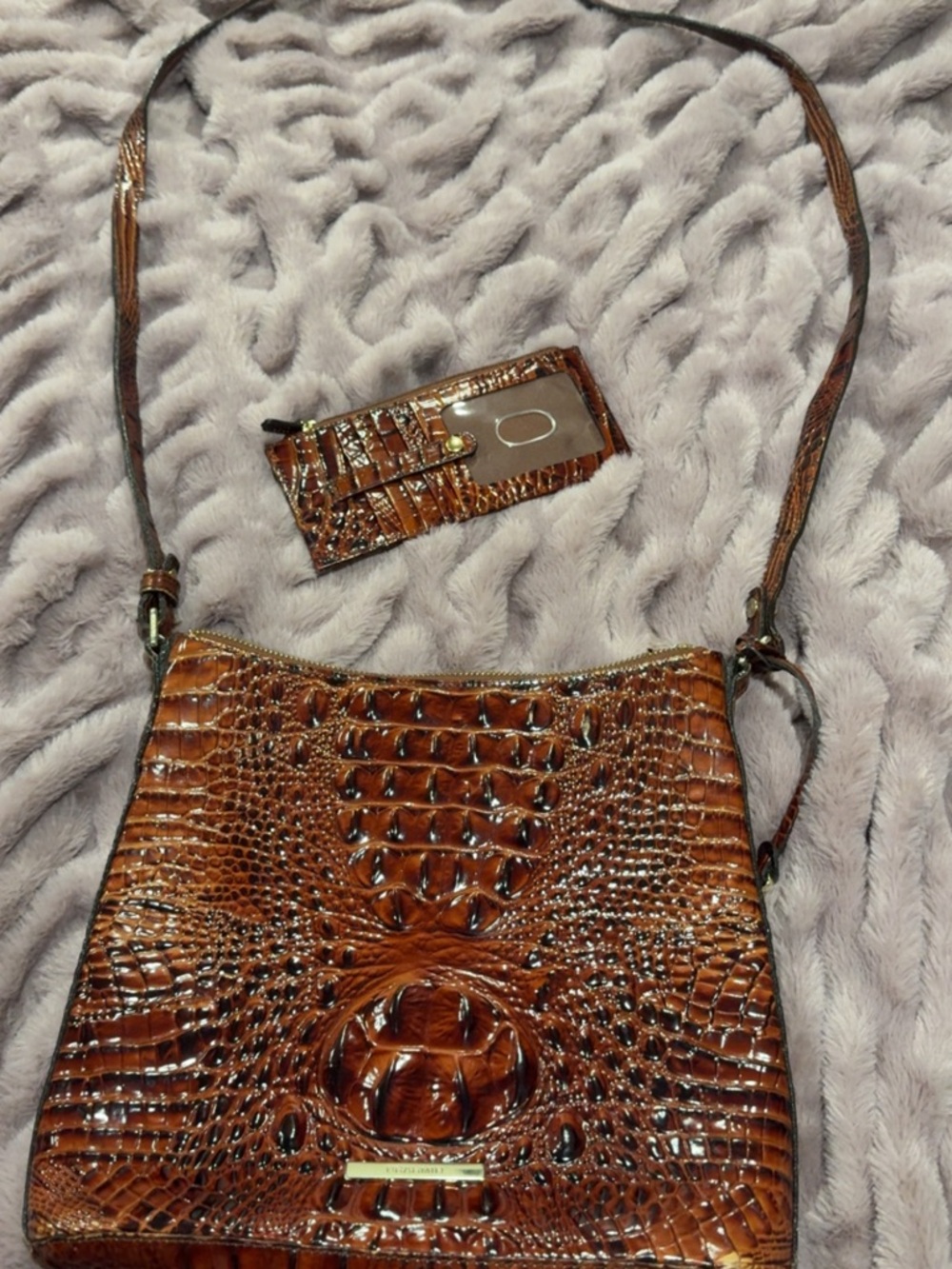 BRAHMIN Croc-Embossed Crossbody Bag with Card Holder